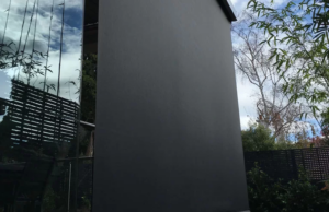 4 Simple Reasons to Add Crank Blinds to Any Alfresco Area