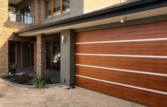 4 Benefits of Insulating Your Garage Door Before Winter